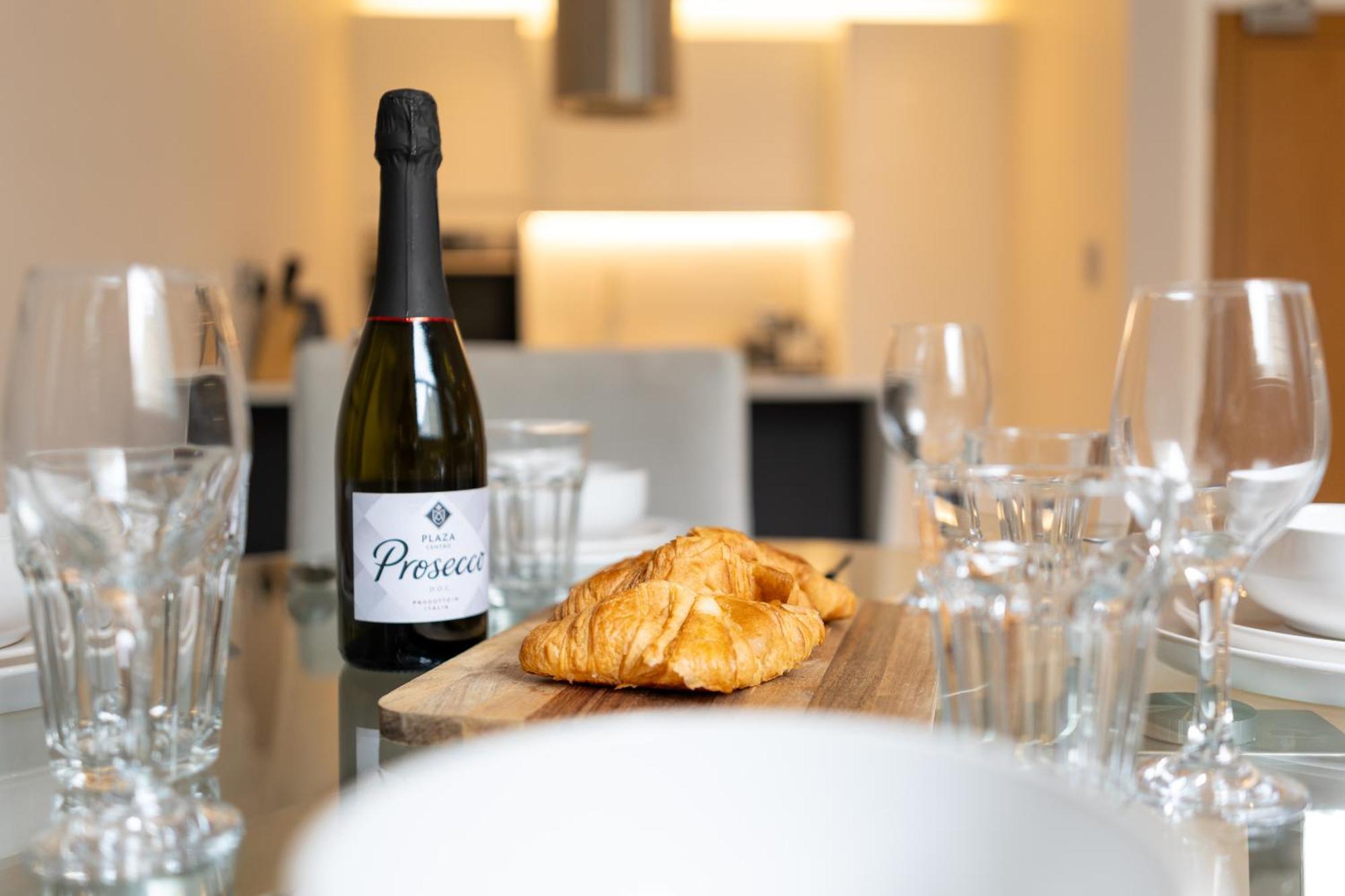 Exclusive Cardiff City Centre Apartment 외부 사진