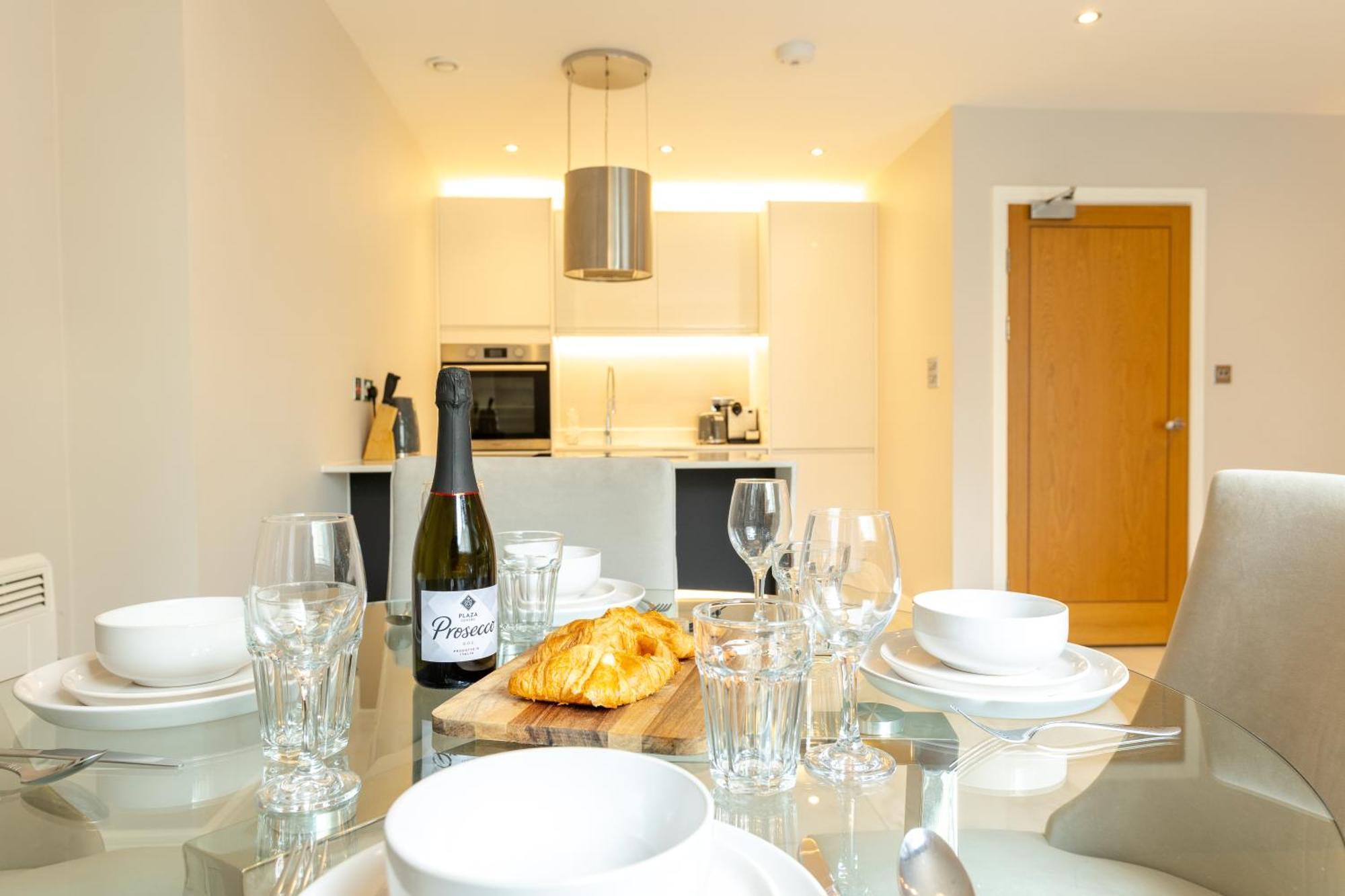Exclusive Cardiff City Centre Apartment 외부 사진