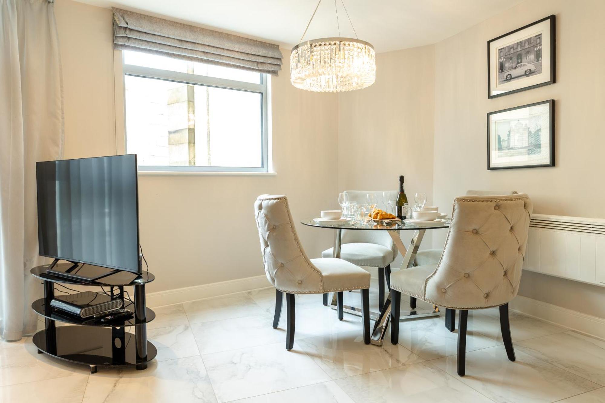 Exclusive Cardiff City Centre Apartment 외부 사진